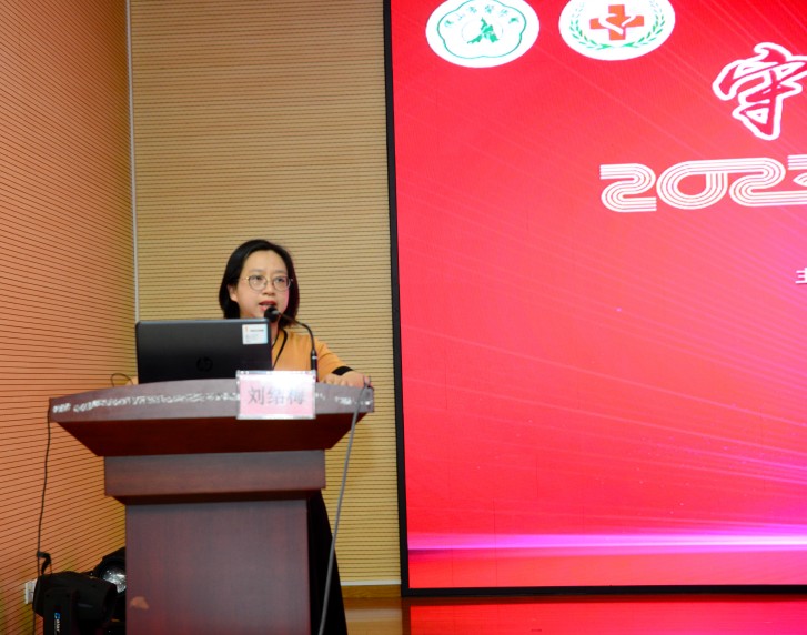 图片9  刘主任开幕(1).jpg